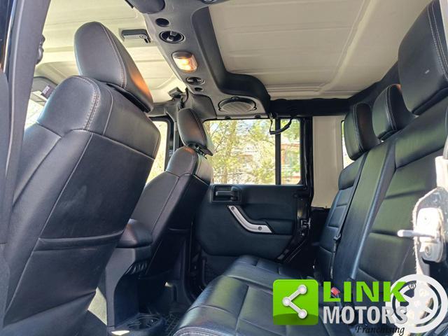JEEP Wrangler Unlimited 2.8 CRD DPF Auto