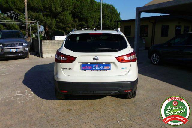 NISSAN Qashqai 1.5 dCi N-Connecta