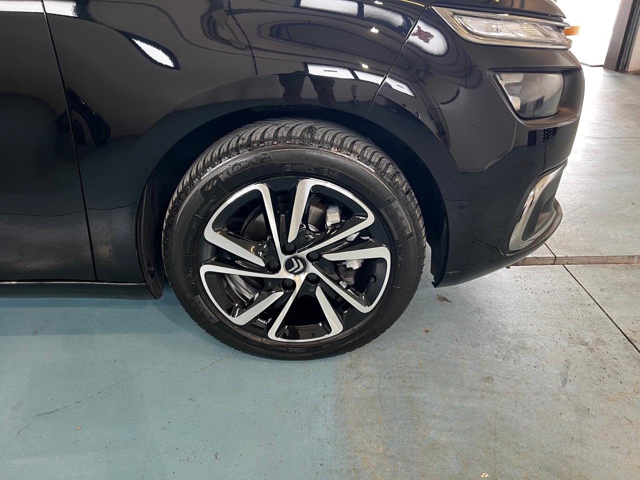 Citroen C4 Grand SpaceTourer BlueHDi 130 S&S EAT8 Shine
