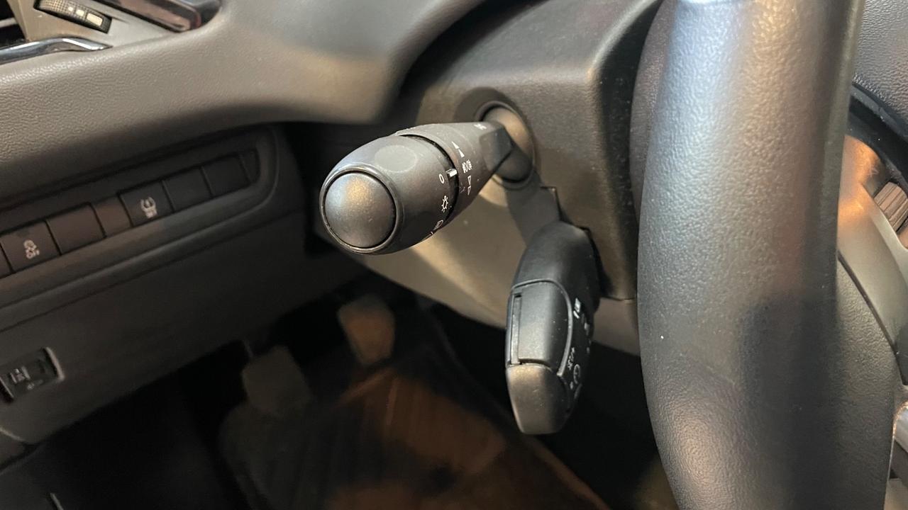 Peugeot 208 1.4 HDi 68 CV 5 porte Active