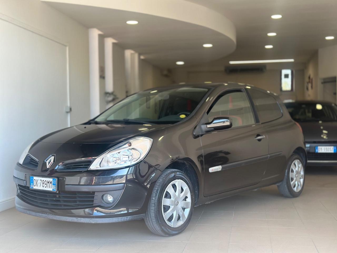 Renault Clio 1.2 16V 3 porte Rip Curl