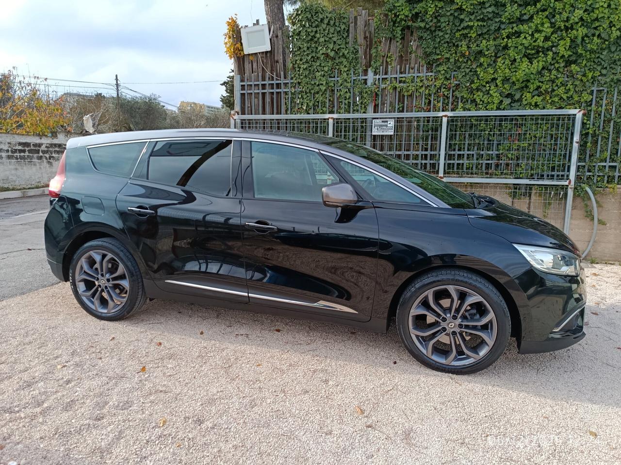 Renault Grand Scenic dCi 8V 130 Energy Business