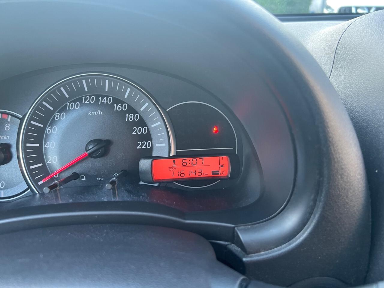 Nissan Micra 1.2 12V 5 porte Tekna*NEOPATENTATI