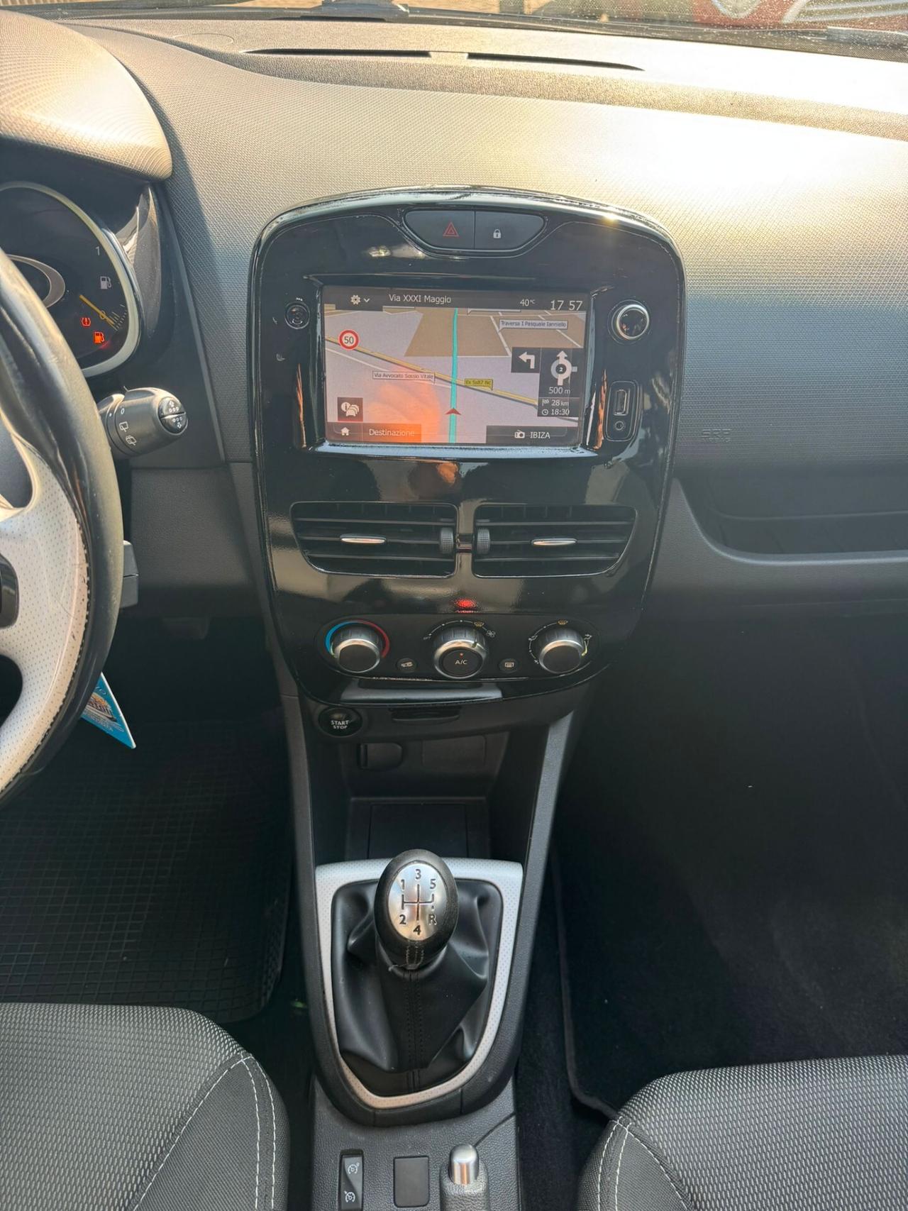 Renault Clio 1.5 DCi 75 CV Energy Duel