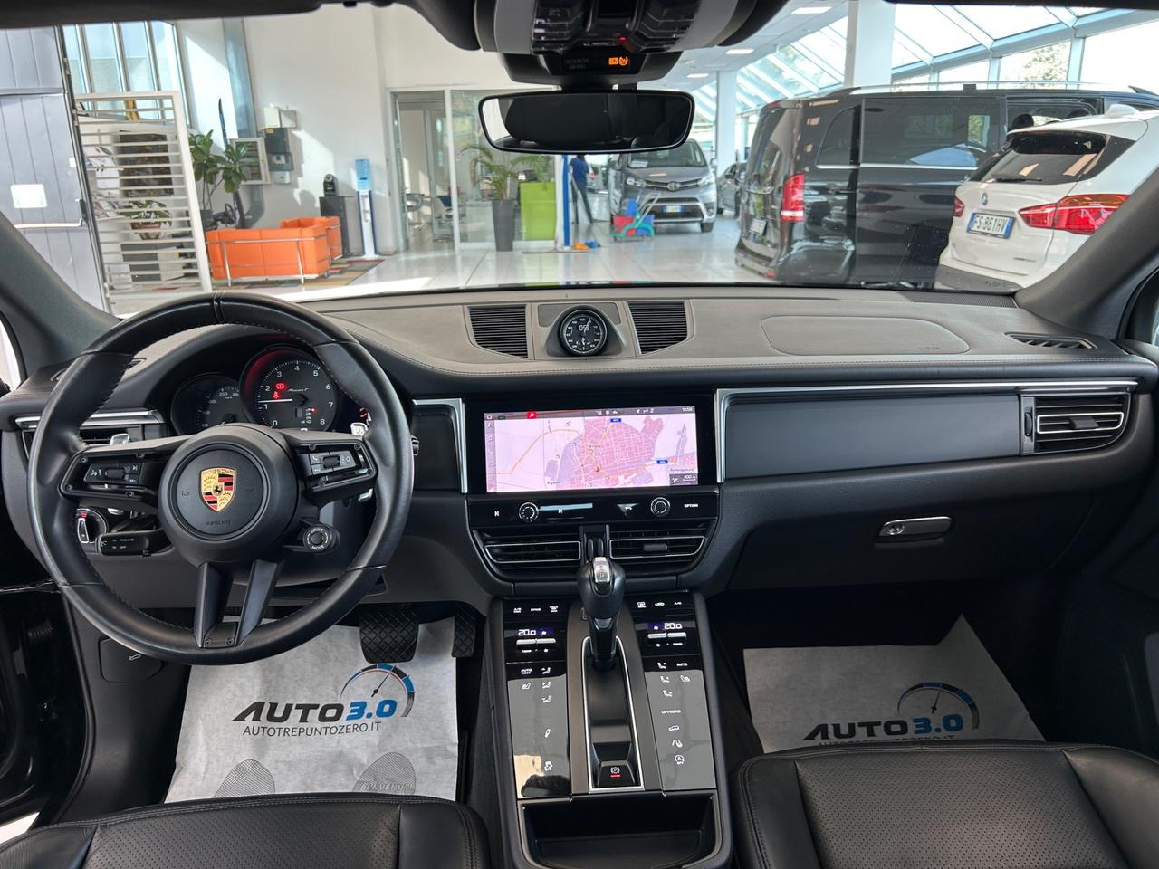Porsche Macan 2.0 T Auto