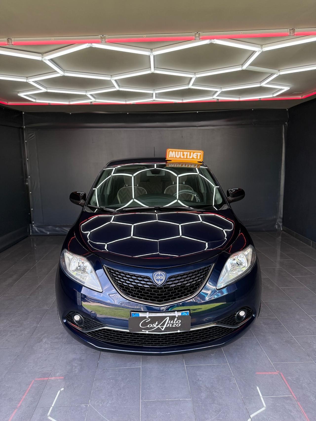 Lancia Ypsilon 1.3 Multijet 95cv 11/2015 Full Optional
