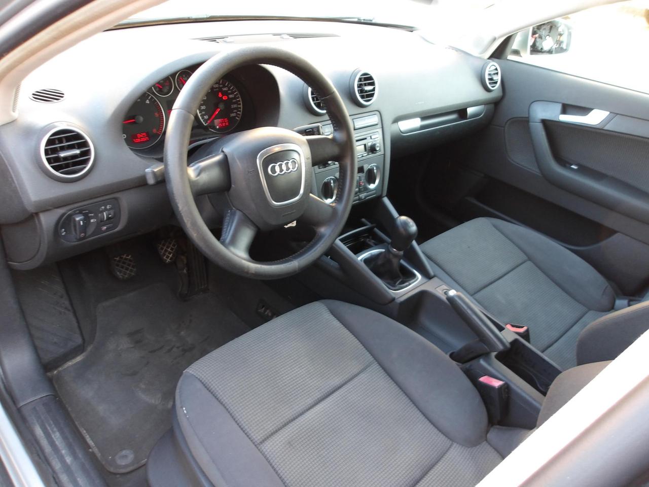 AUDI A3 Sportback 1.9 tdi Ambiente