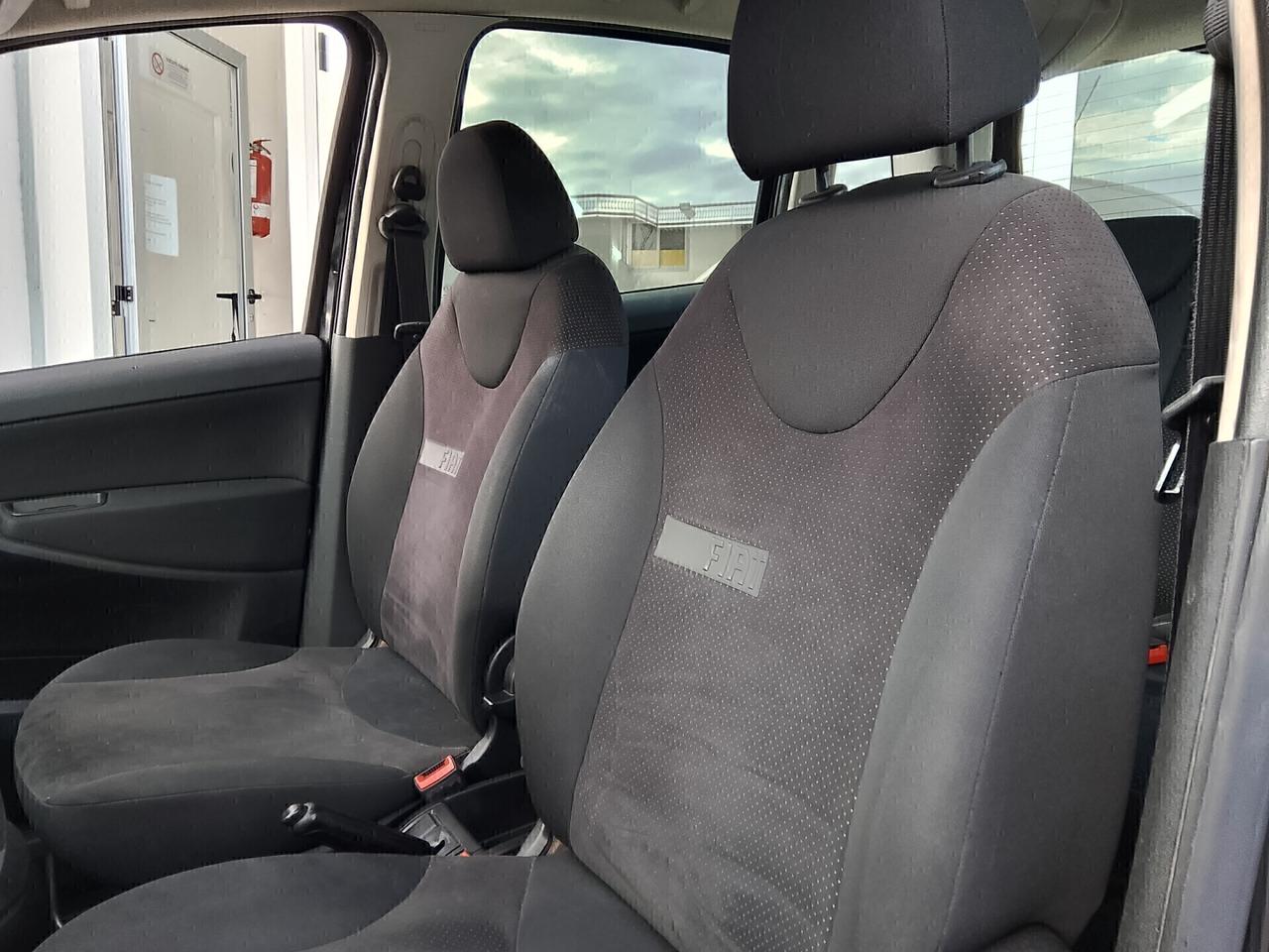 Fiat Idea 1.4 BlackLabel