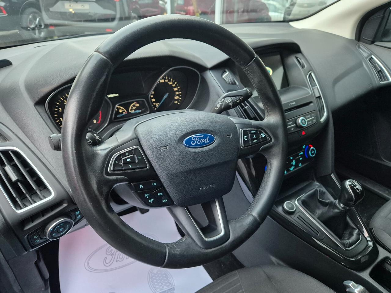 Ford Focus 1.6 120 CV GPL Titanium