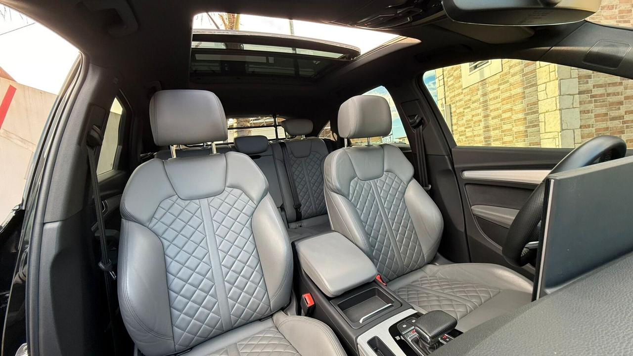 AUDI SQ5 SPORT ATTITUDE 2021 N1 AUTOCARRO