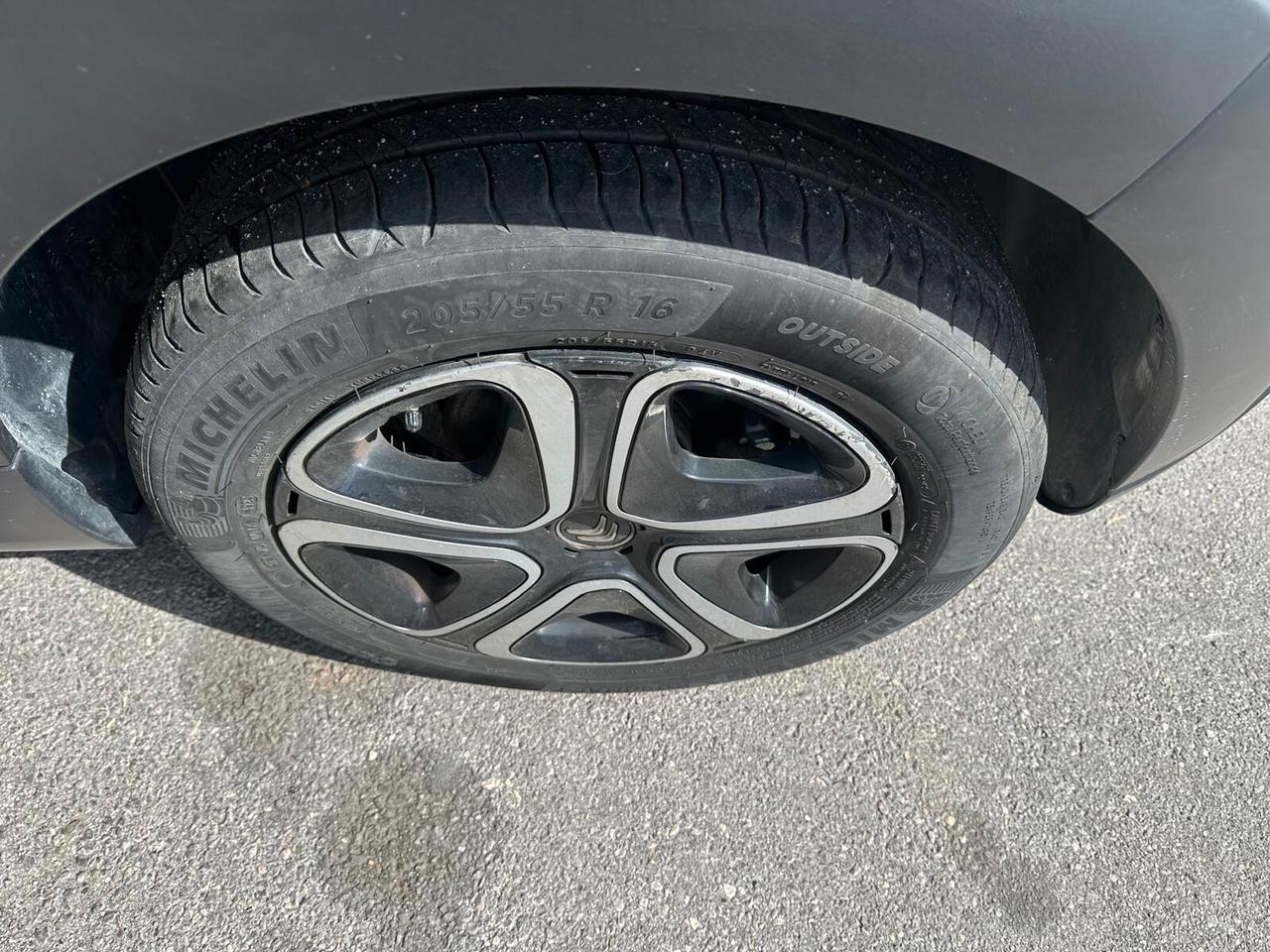 Citroen C3 PureTech 110 S&S Shine