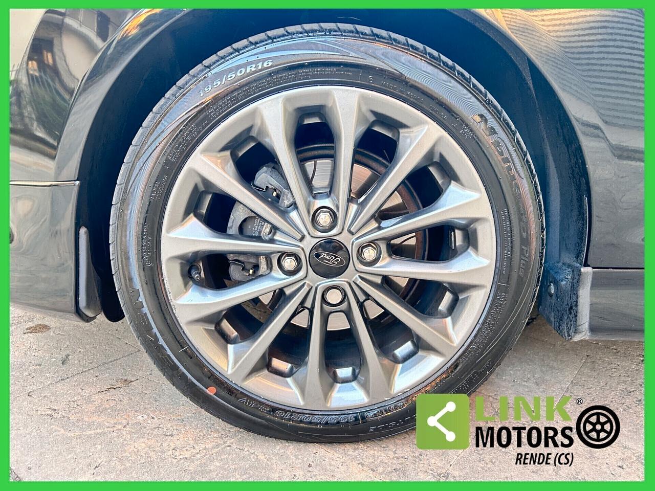 Ford Fiesta 1.5 TDCi 75CV 5 porte ST-Line 01/2017