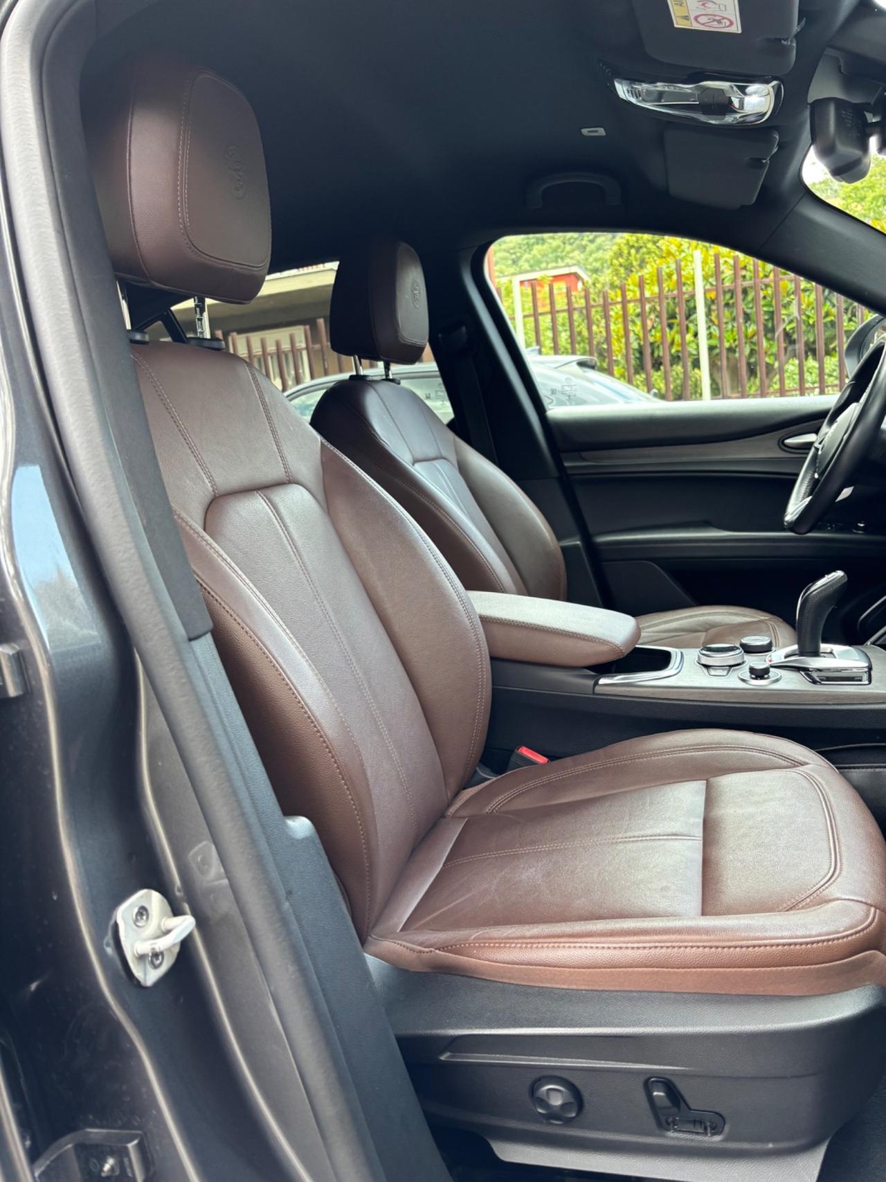 Alfa Romeo Stelvio 2.2 Turbodiesel 210 CV AT8 Q4 Ti