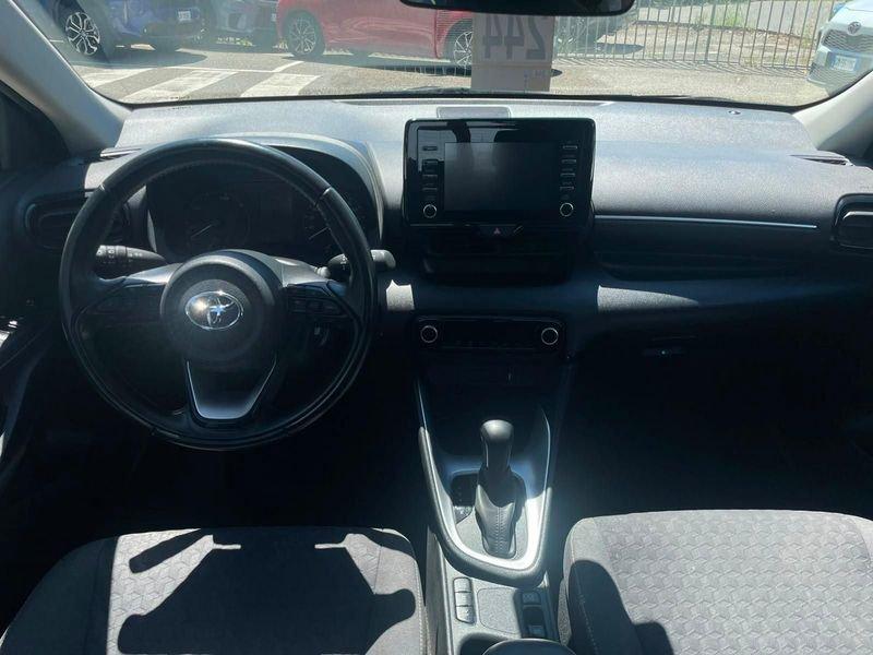 Toyota Yaris Hybrid Active MY22 IVA ESPOSTA COMPRESA