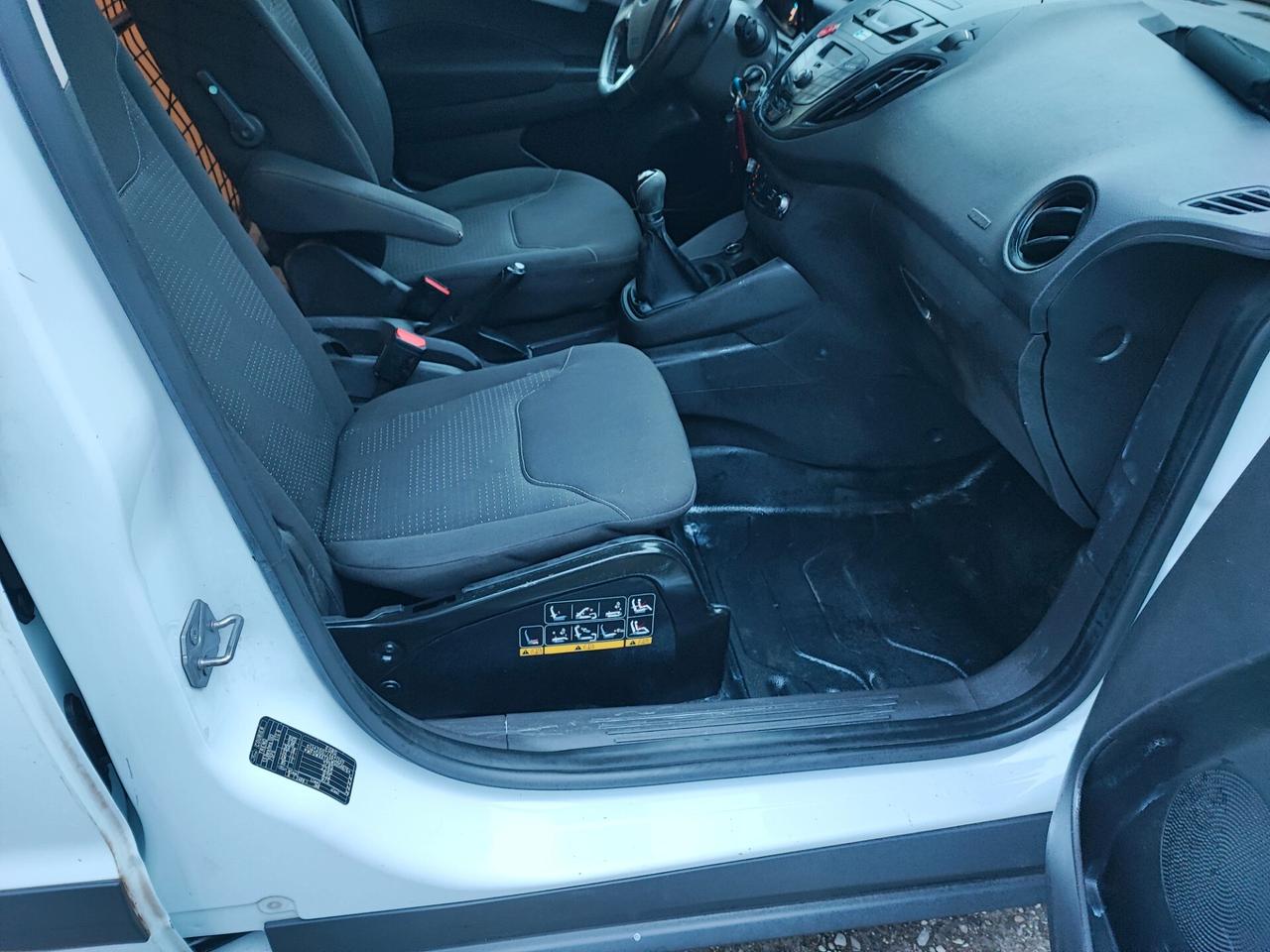 Ford Courier Tdci Euro 6 KM 143.000 IVA COMPRESA