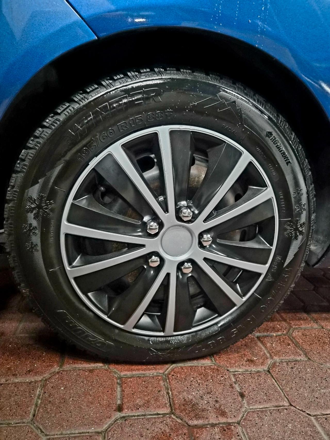 Ford Fiesta 1.4 3 porte Bz.- GPL Titanium
