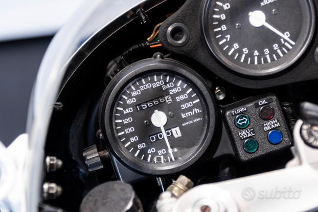 Honda vfr 750 r (rc30) ala oro - 1988