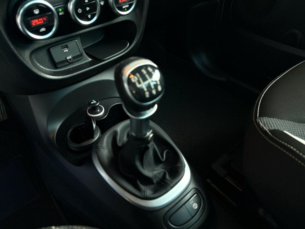 Fiat 500 L 500L 1.6 mjt Trekking 120cv