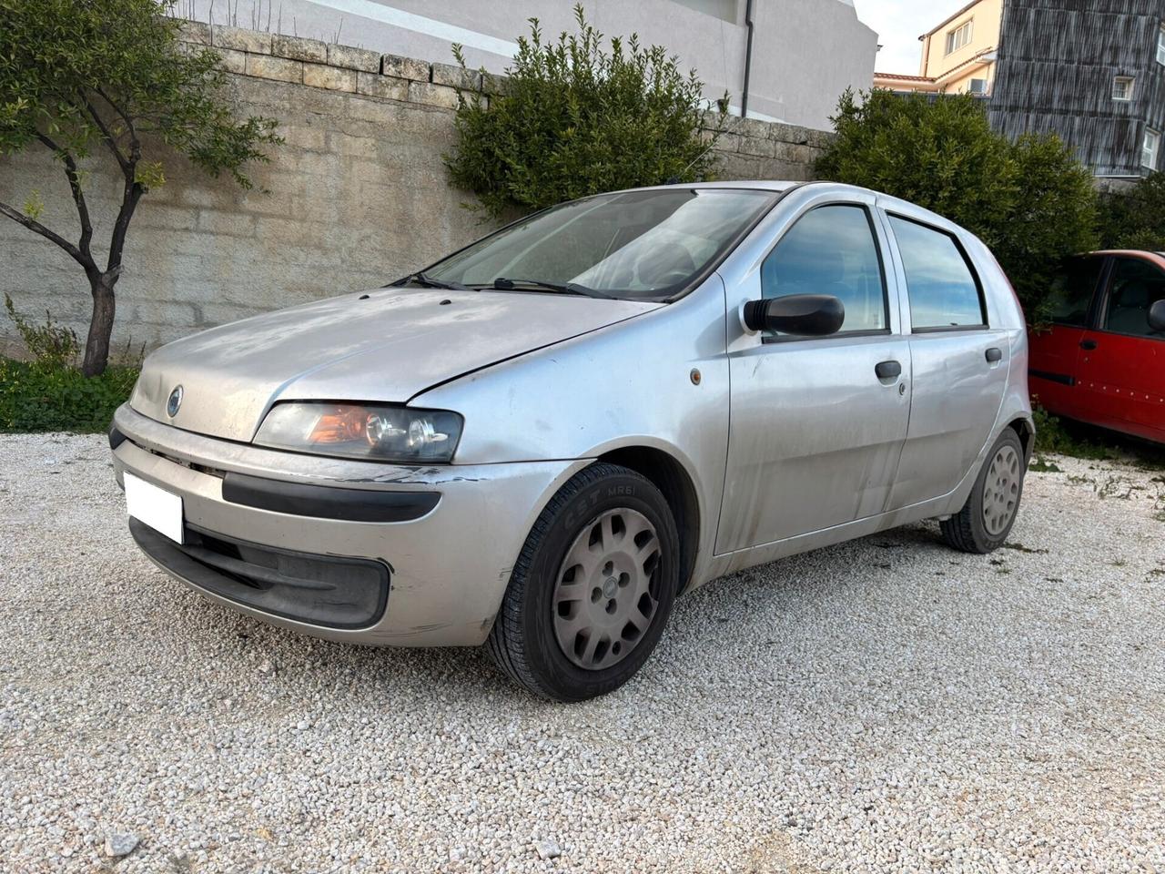 FIAT PUNTO 1.2 B - 2001