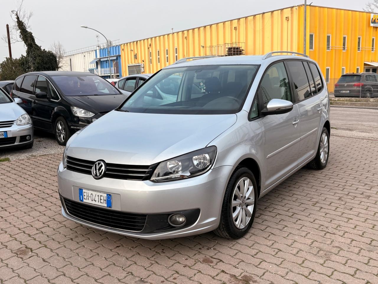 Volkswagen Touran 2.0 TDI 140 CV DSG Highline