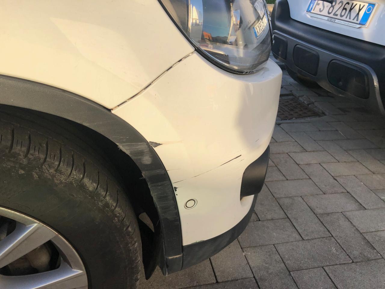 Volkswagen Tiguan 2.0 TDI 110 CV Sport & Style BlueMotion Technology