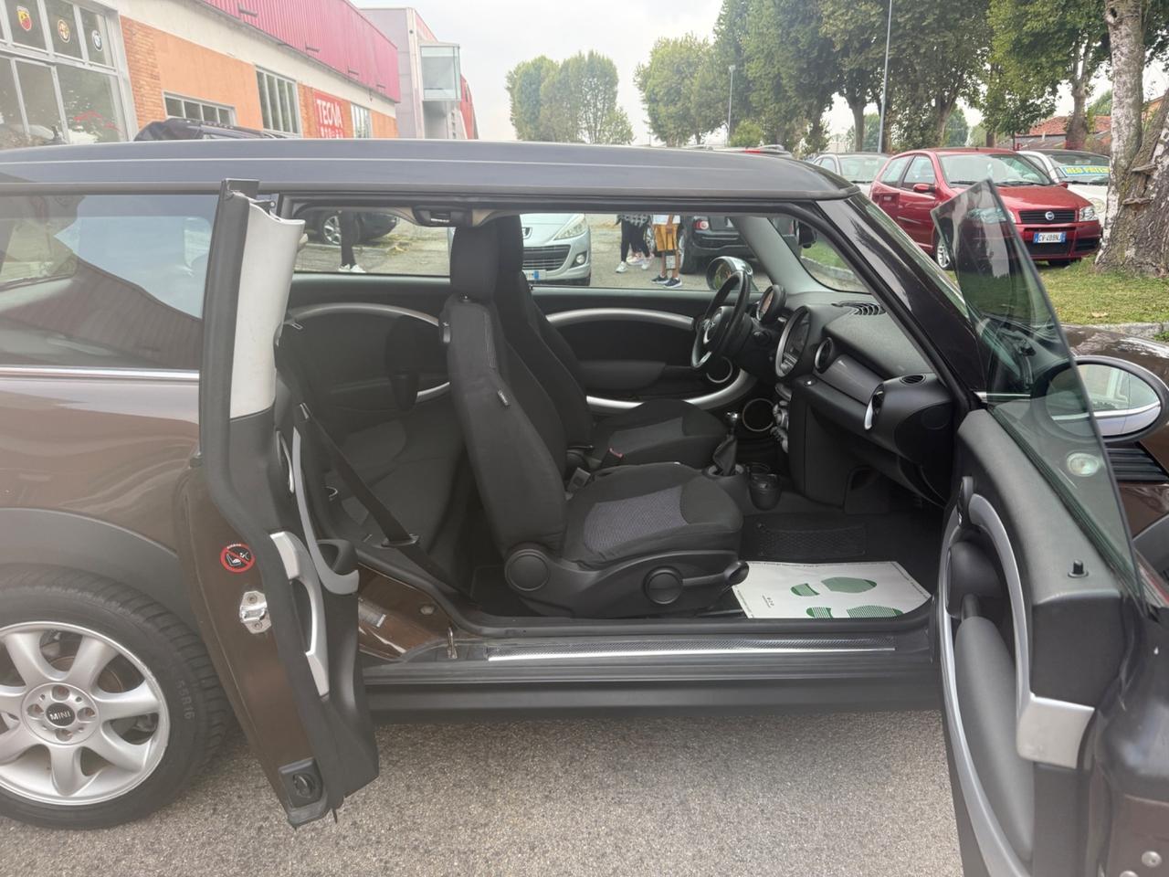 Mini Cooper D Clubman 1.6 16V