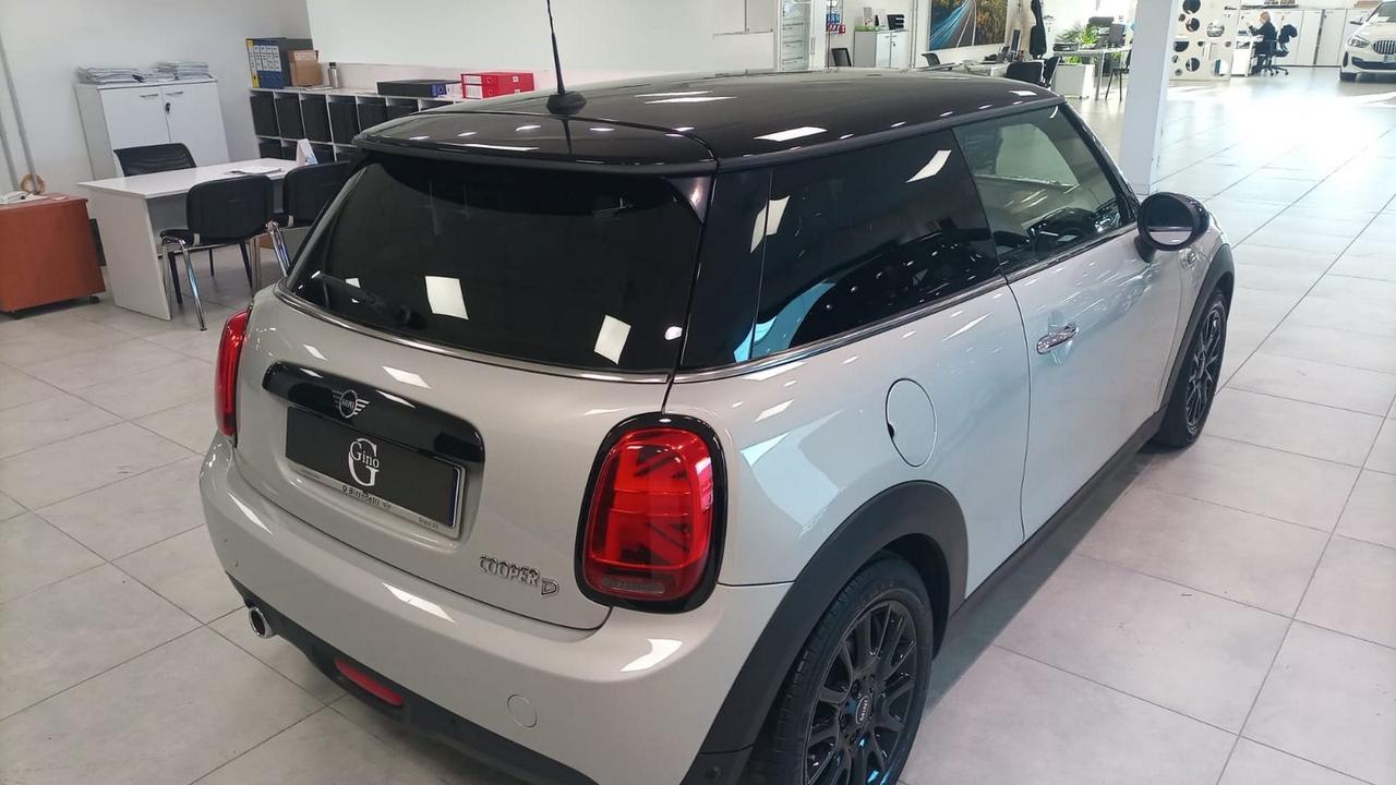 MINI Mini IV F56 2018 3p - Mini 3p 1.5 Cooper D Baker Street auto