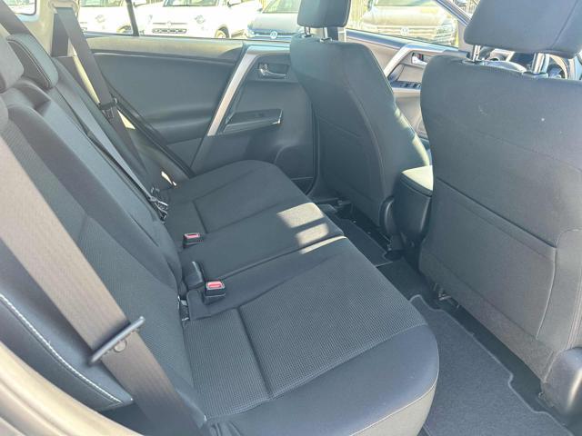 TOYOTA RAV 4 MY23 RAV4 2.0 D-4D 2WD Lounge