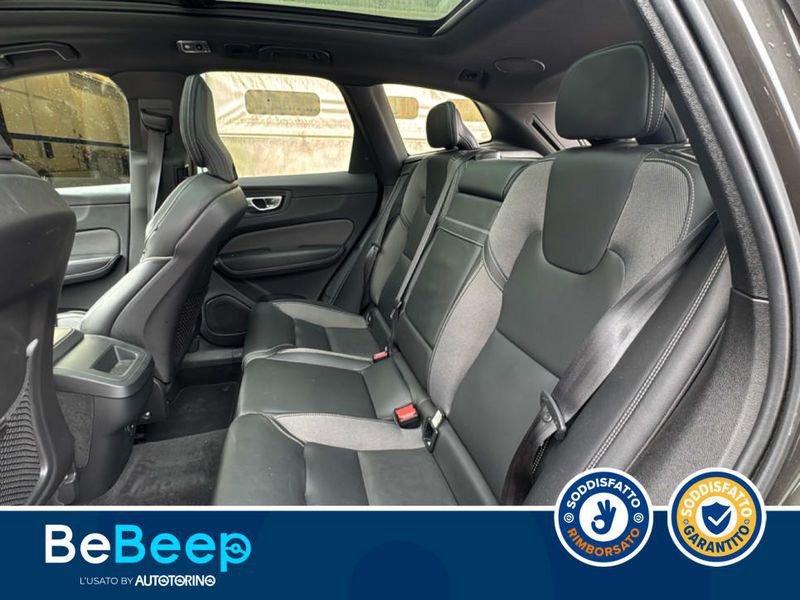 Volvo XC60 2.0 B4 MOMENTUM AWD AUTO MY20