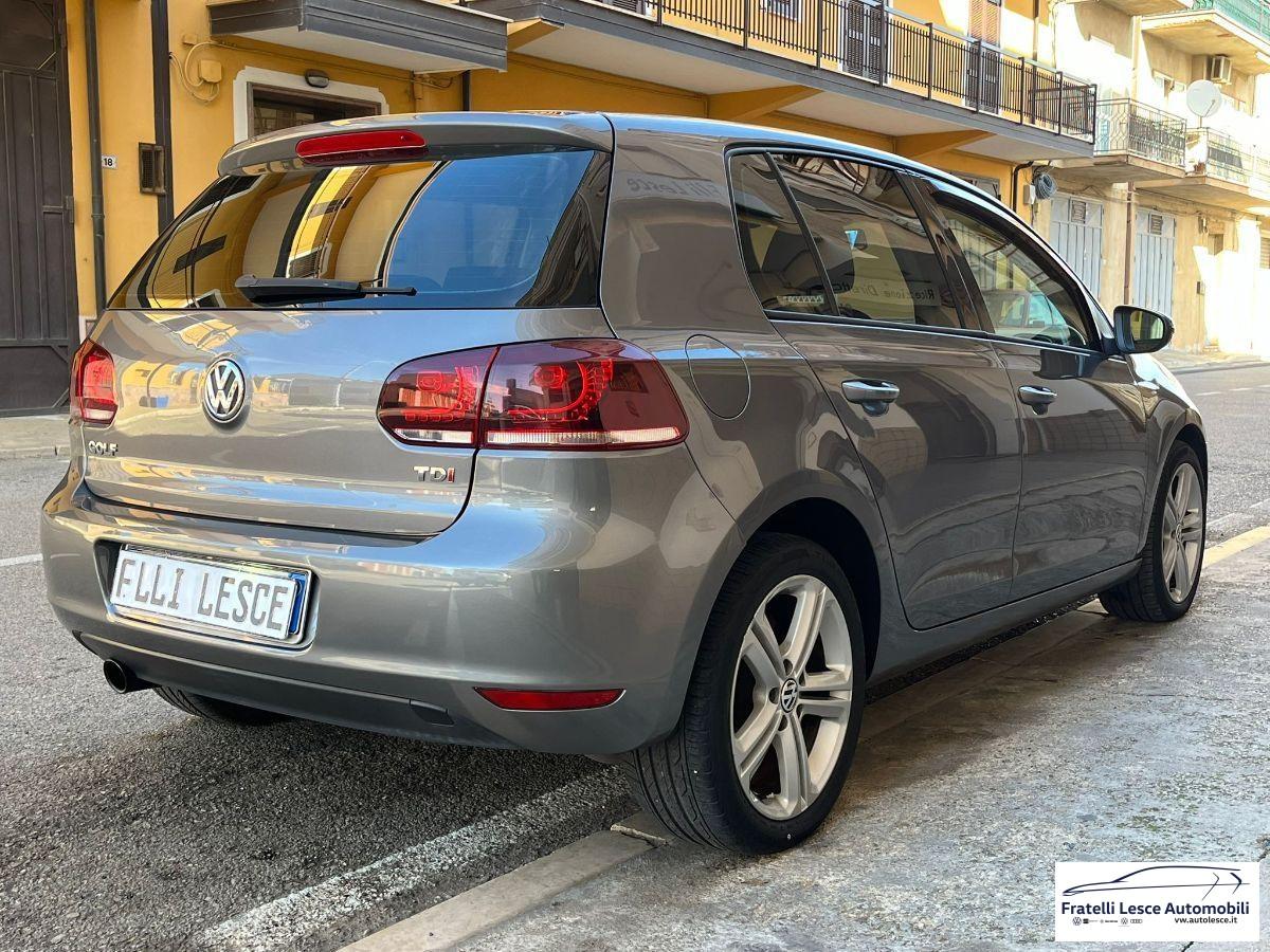 VOLKSWAGEN - Golf 1.6 tdi Highline 5p (sede Piano Lago)