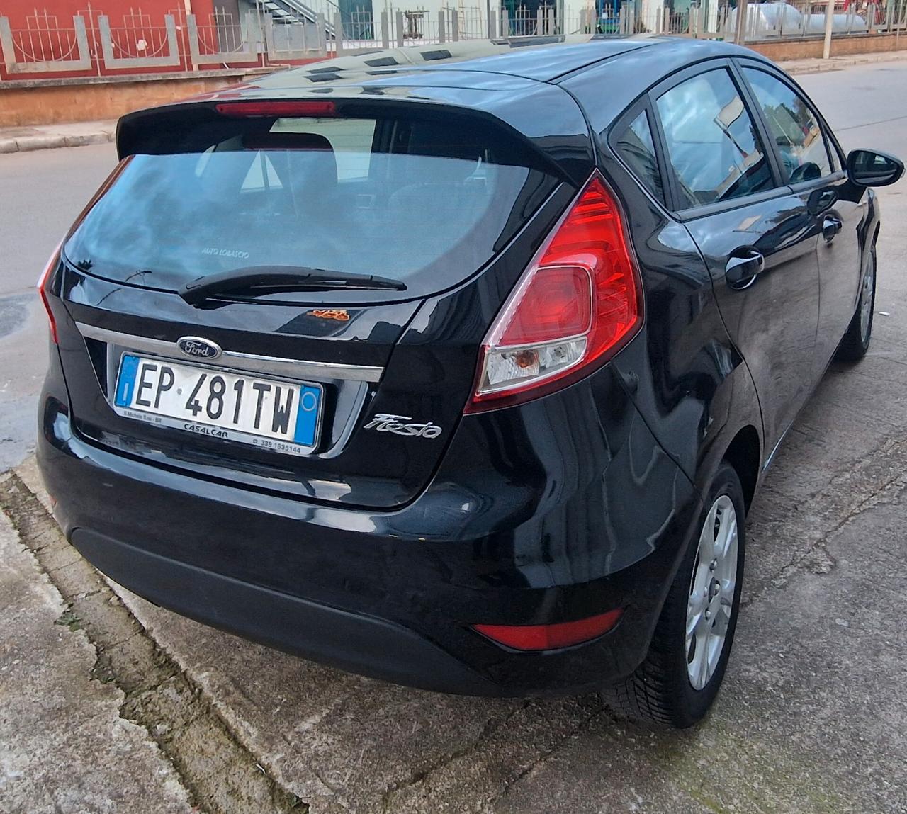 Ford Fiesta 1.4 5 porte Bz.- GPL Titanium