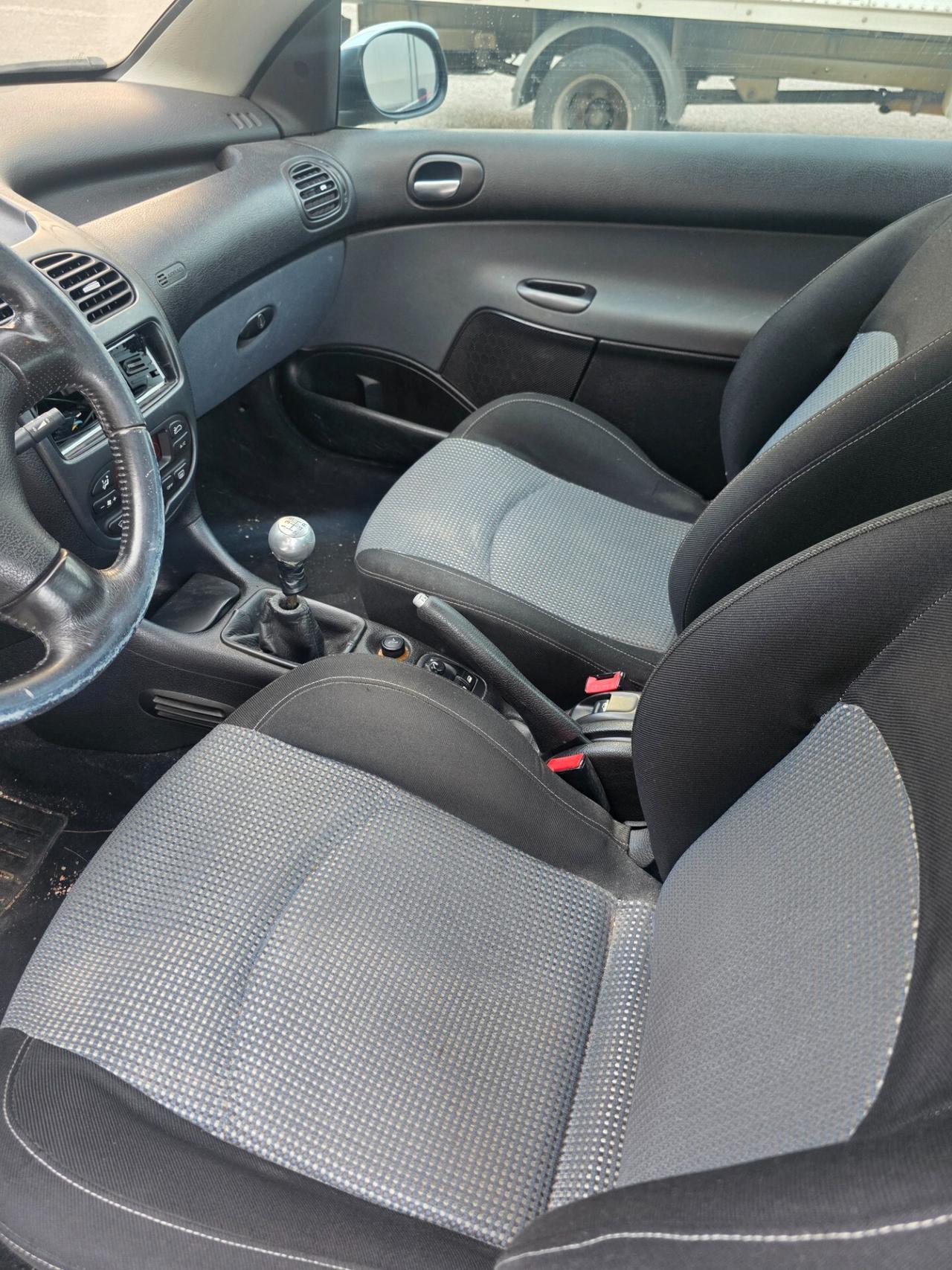 Peugeot 206cc 126000km