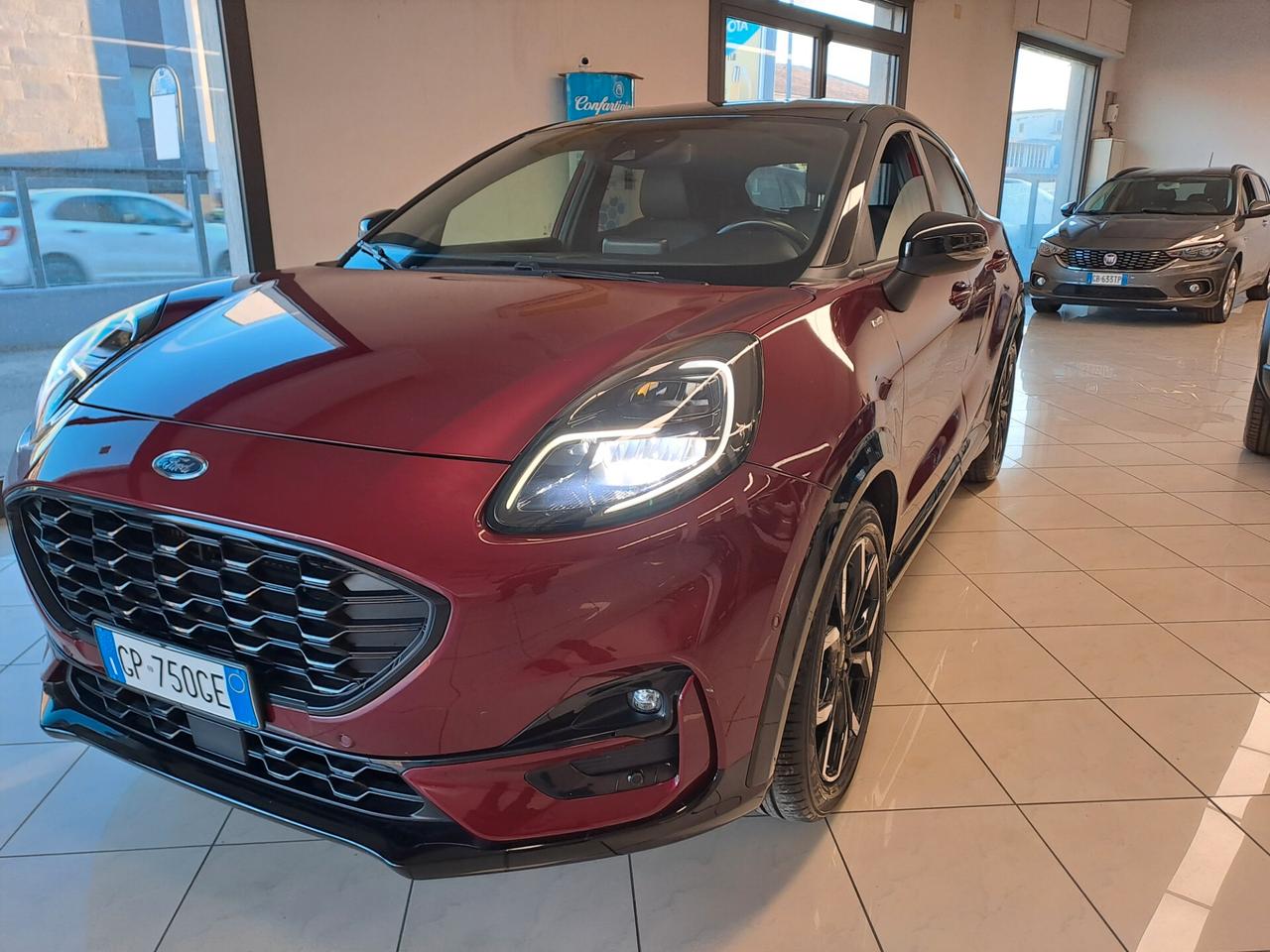 Ford Puma 1.0 EcoBoost Hybrid 125 CV aut. Vivid Ruby Edition