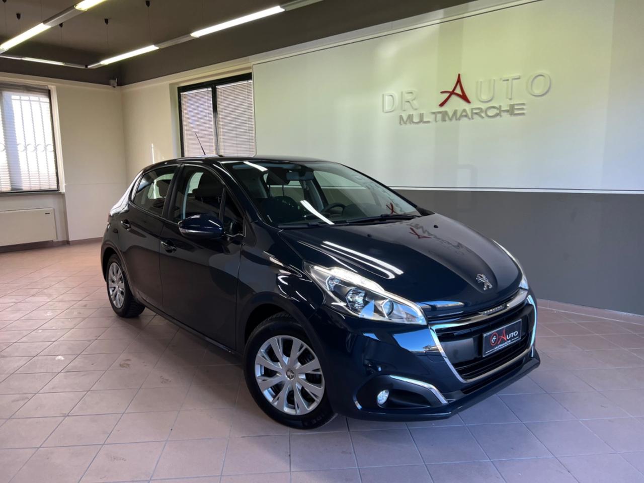 Peugeot 208 PureTech 82 5 porte Allure