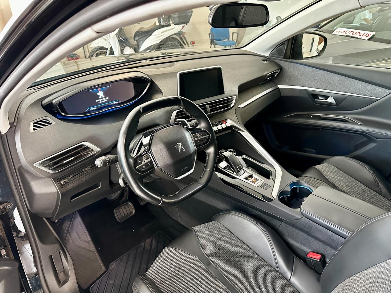 Peugeot 3008 BlueHDi 120 cv Allure