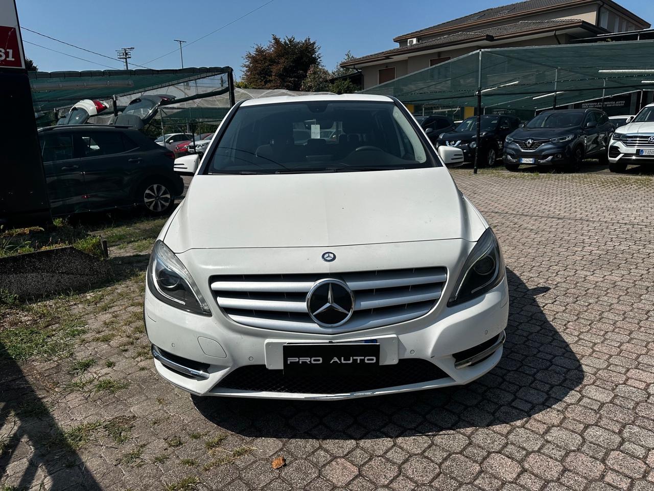Mercedes-benz B 180 CDI BlueEFFICIENCY Premium