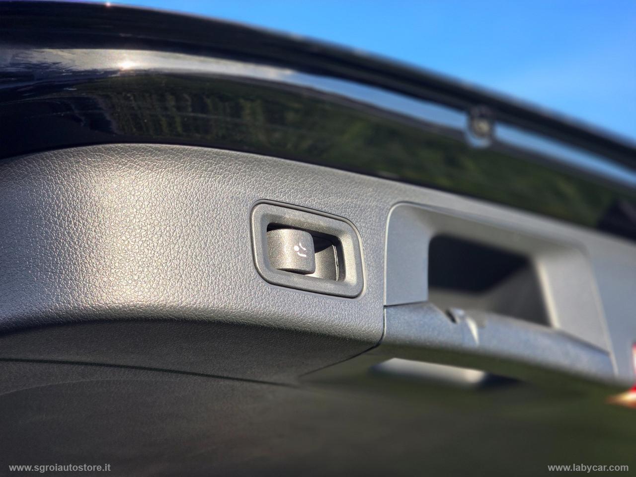 MERCEDES-BENZ GLA 200 d Automatic Premium