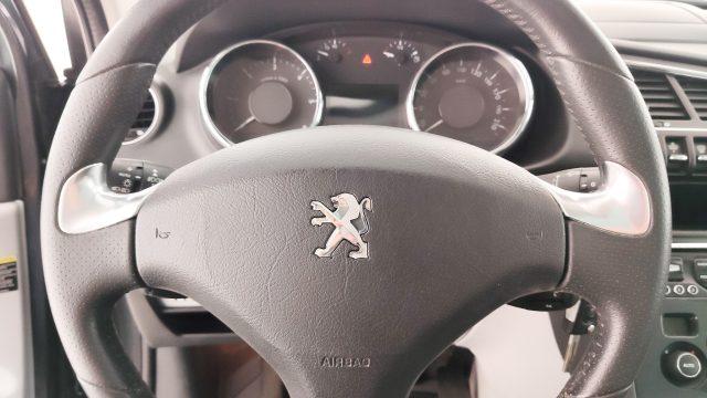 PEUGEOT 3008 BlueHDi 150 S&S Business