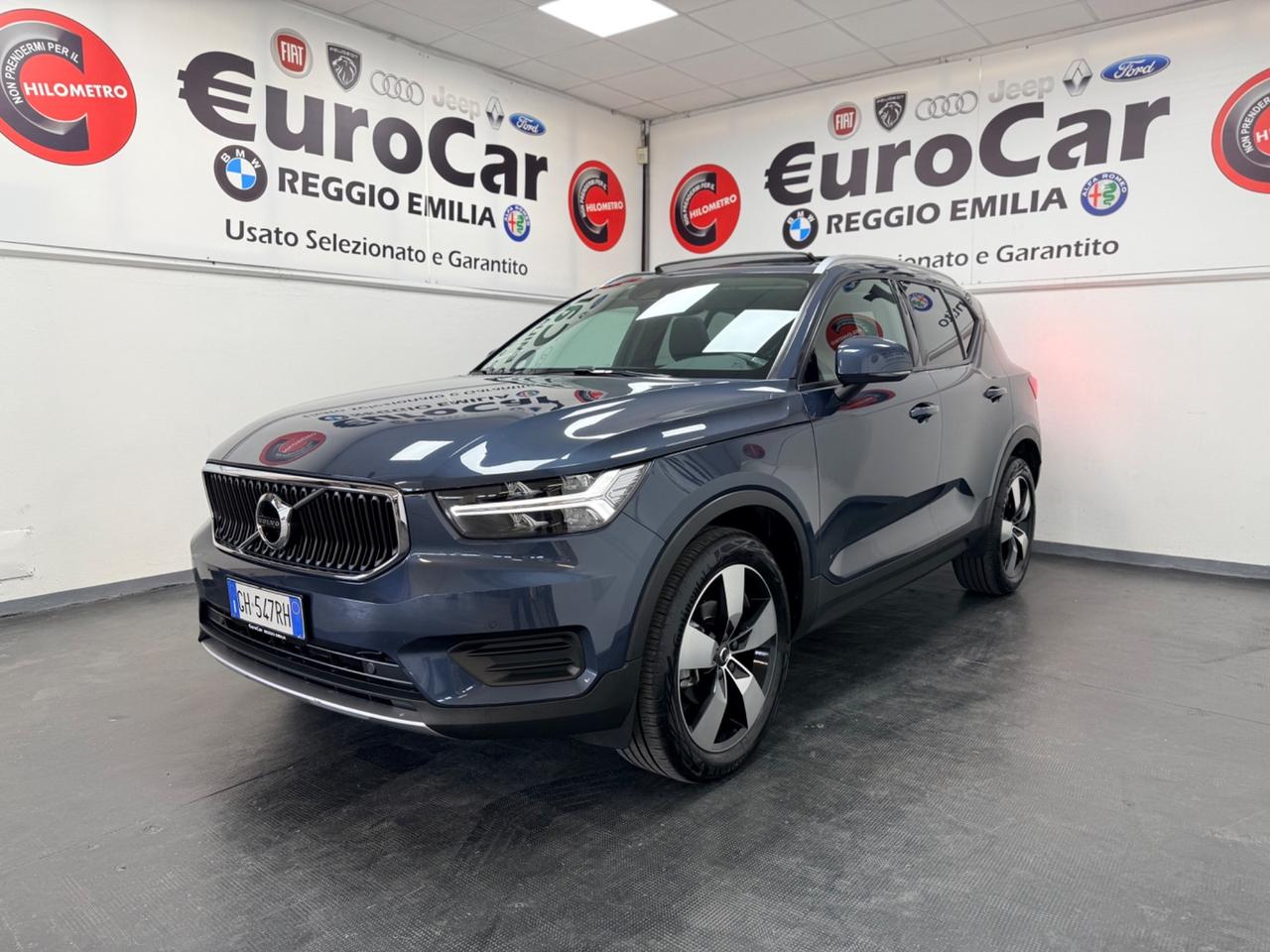 Volvo XC40 1.5 T2 aut 129cv Neopatentati Momentum 05/2022