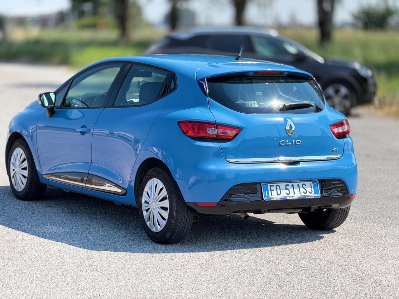 Renault Clio 1.5 DCi 2016 Garanzia 12 mesi