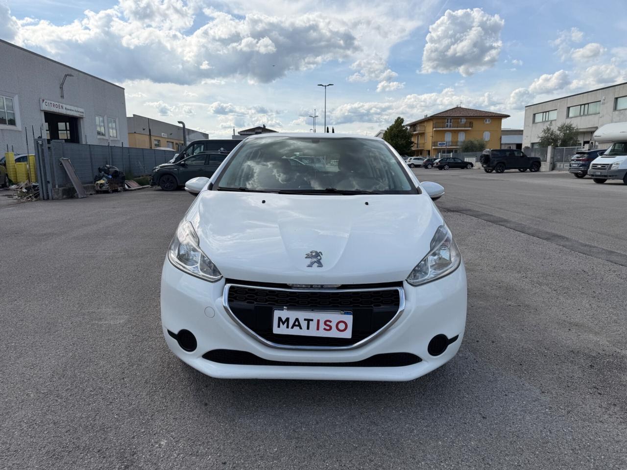 Peugeot 208 1.4 HDi 68 CV 5 porte 12. GARANZIA