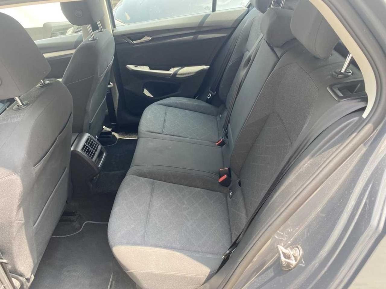 Volkswagen Golf 1.5 eTSI 130 CV EVO ACT DSG Life