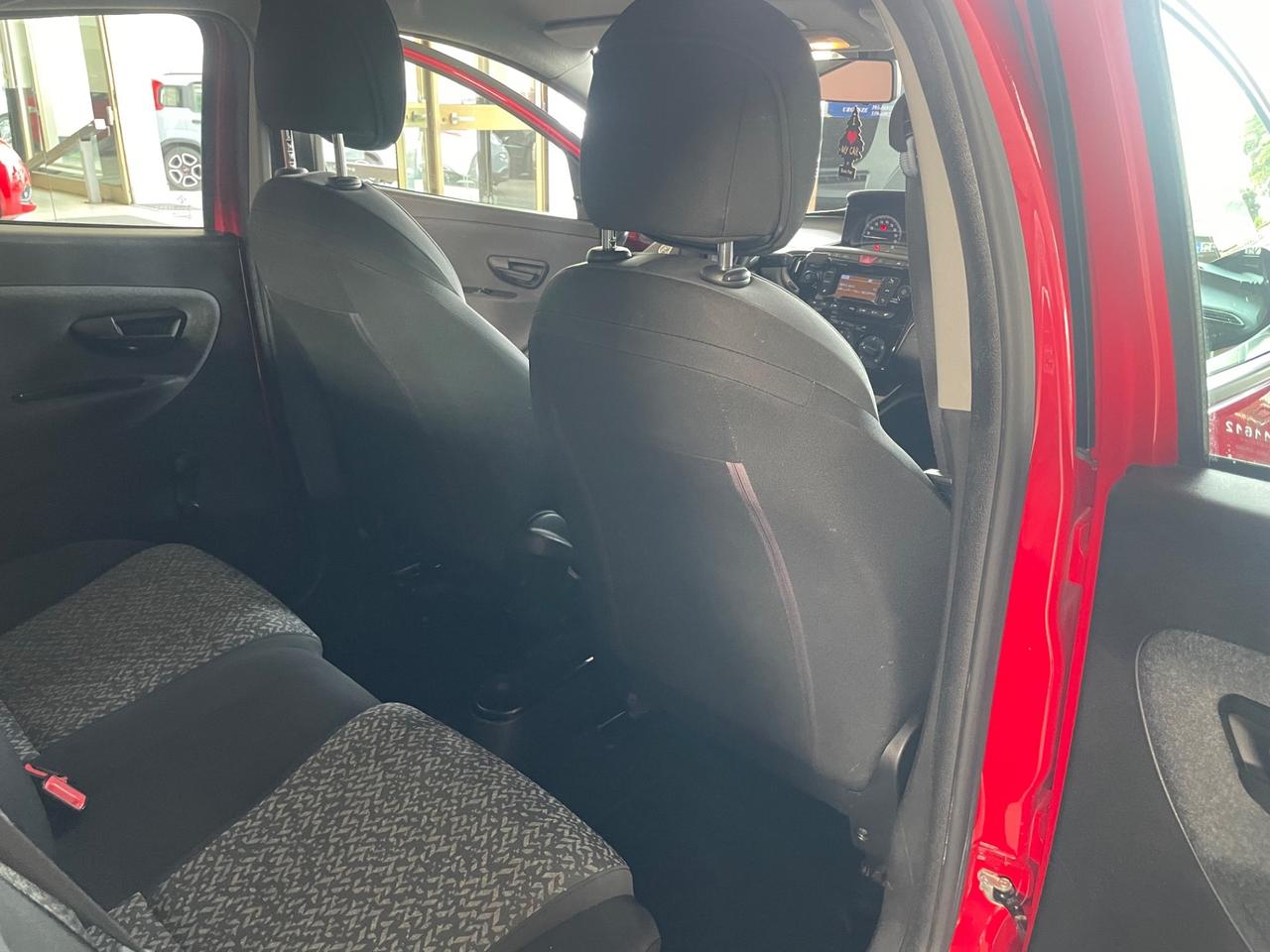 Lancia Ypsilon 1.2 69 CV 5 porte Elefantino - Nessun vincolo -