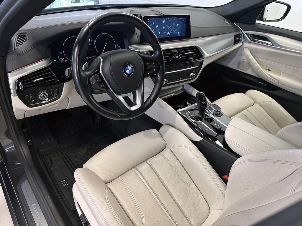 BMW Serie 5 Touring 520 d Luxury Steptronic