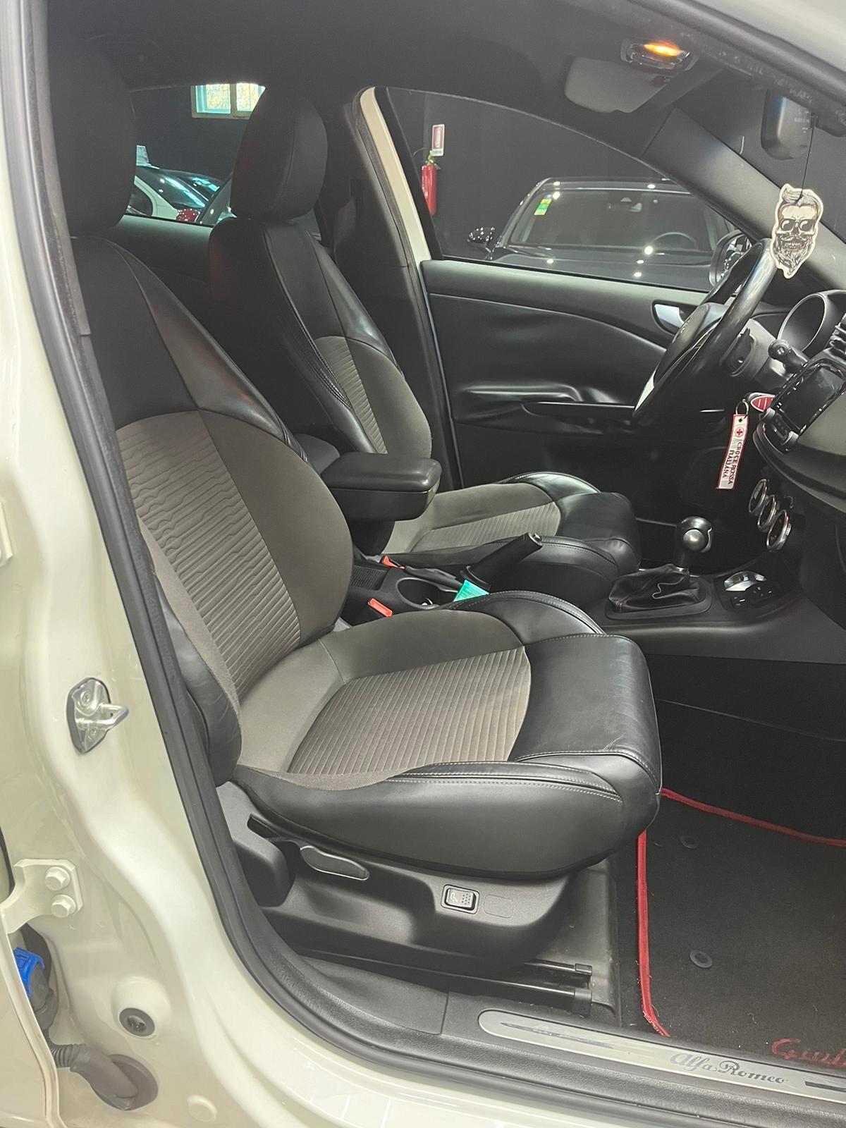 Alfa Romeo Giulietta 2.0 JTDm-2 175 CV TCT Distinctive