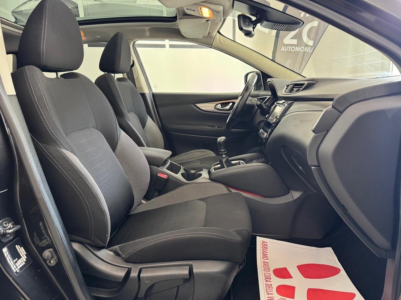 Nissan Qashqai 1.5 dCi N-Connecta