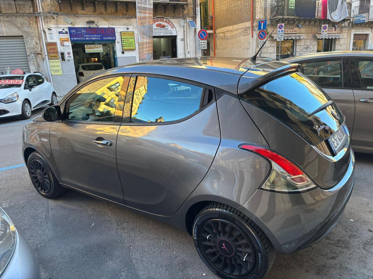Lancia Ypsilon 1.2 69 CV Elefantino NEOPATENTATI FINANZIABILE