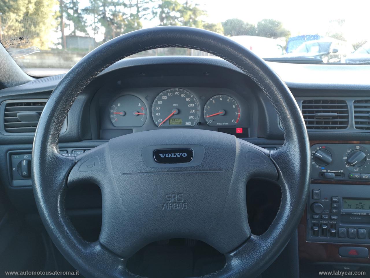 VOLVO V70 2.0I TURBO 20V CAT. T-5 AWD Optima RATE AUTO MOTO SCOOTER