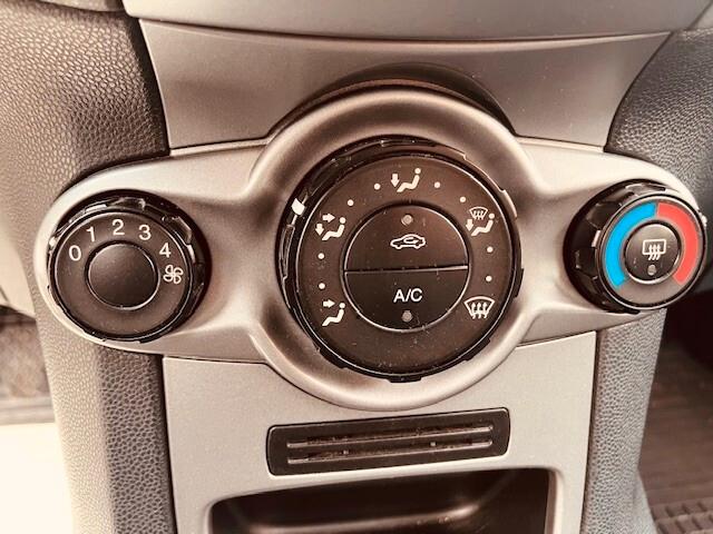 Ford Fiesta 1.4 TDCI 68 CV UNIPRO' CLIMATIZZATORE