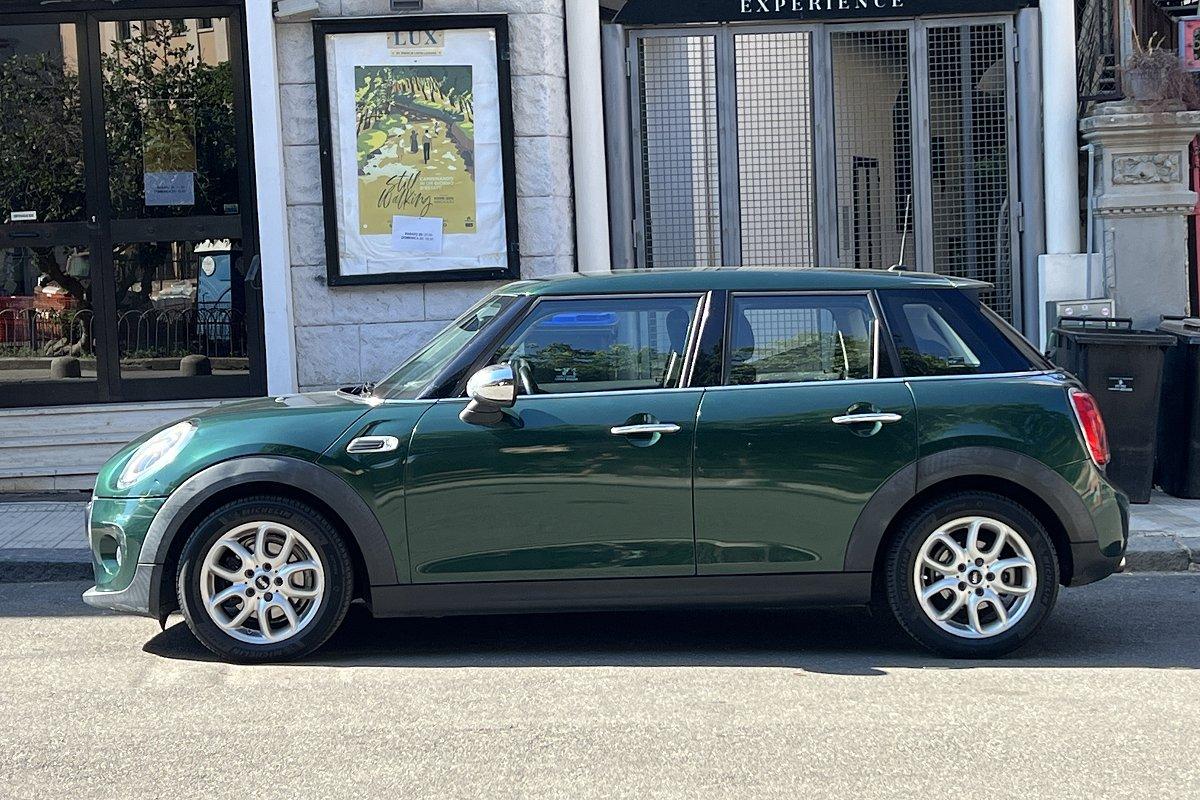MINI Mini 1.5 Cooper D 5 porte